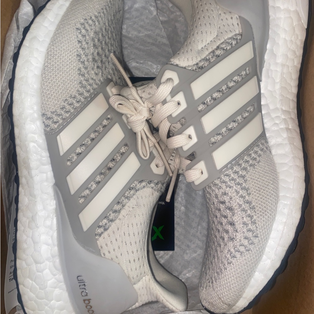 Ultraboost 1.0 Cream men’s size 5.5 /women’s 6.5